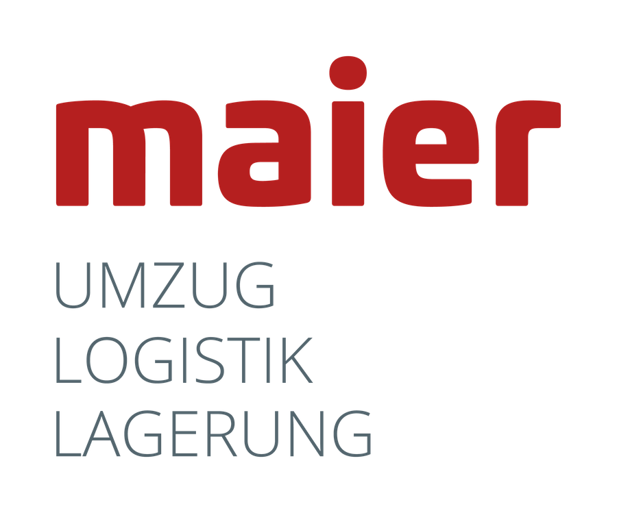 Das Logo von „maier“ - Möbelspedition Maier e.K., geschrieben in roten Kleinbuchstaben. Unterhalb des Hauptlogos befinden sich drei deutsche Wörter in Großbuchstaben und grau-blauer Schrift: „umzug logistik lagerung“, was auf die vom Unternehmen angebotenen Dienstleistungen hinweist.